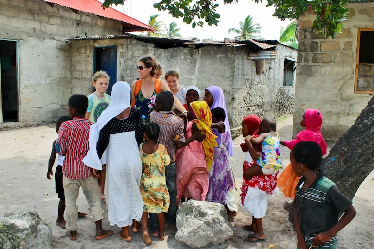 NUNGWI VILLAGE TOUR